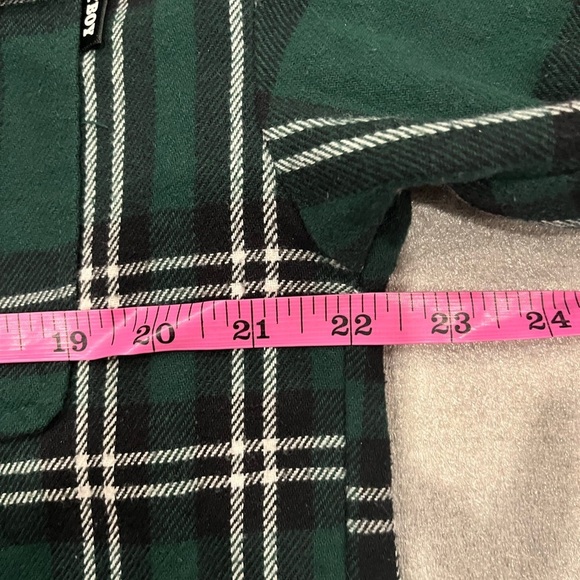 [M]Playboy Green Plaid Men's Shirt - Picture 6 of 9
